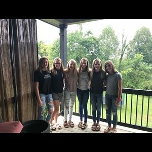 Meet your Posher, Olivia